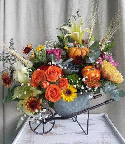 AUTUMN WHEELBARROW FALL FLOWER ARRANGEMENT