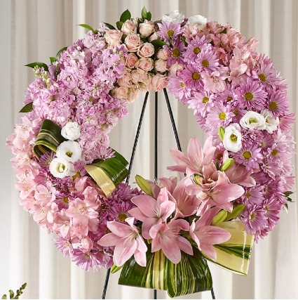 Gift of Warmth Wreath 