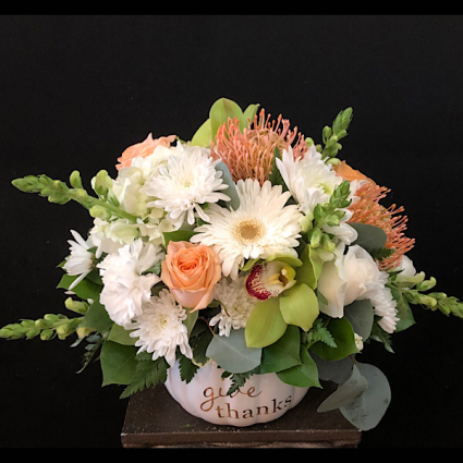 Give Thanks Pumpkin In Peaches and Cream Ceramic Pumpkins 