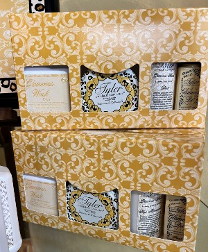 Glamorous Gift Suite IV 