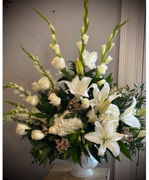 The Irene Urn Arrangement