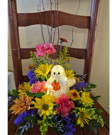 Glowing Ghost  in Hutchinson, KS | Don's Custom Floral