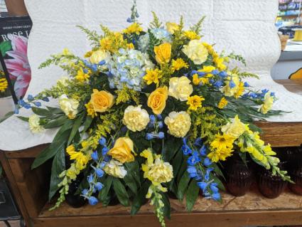 Golden Memories Casket spray