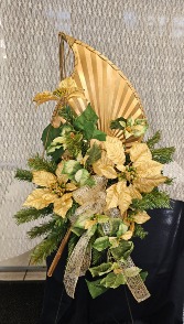 Golden Memories Ornate Fan Easel 