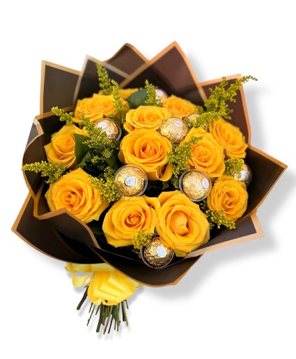 Golden Radiance Hand Bouquet 