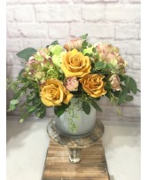 Golden Raspberry Roses Vase Arrangement