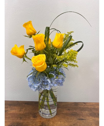 Golden Skyline Bouquet