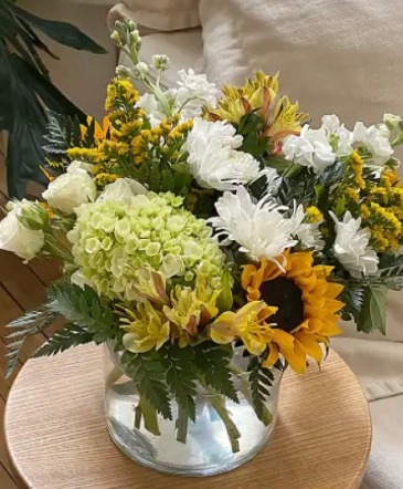 Good Morning Sunshine MIXED FLORAL ARRANGEMENT in Weatherford, OK | The Flower Box Florist