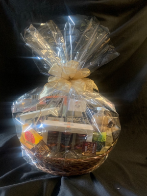 Extravagant Deluxe Gourmet  Gift Basket