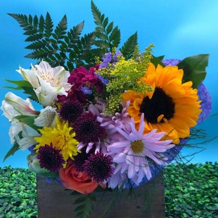 Grab & Go Wrapped Bouquet *Pick-Up Only*