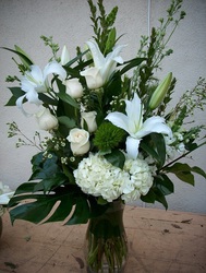 Forever Love large vase premium flowers