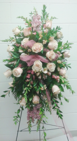 Graceful Farewell  in Tottenham, ON | TOTTENHAM FLOWERS & GIFTS