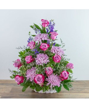 Gracefully Majestic Basket 