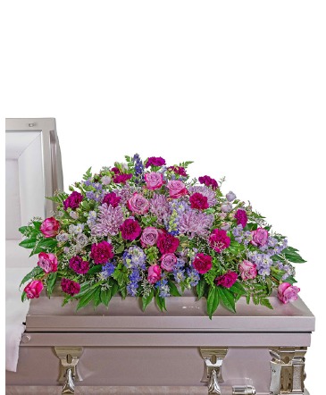 Gracefully Majestic Casket Spray Sympathy in Nevada, IA | Flower Bed