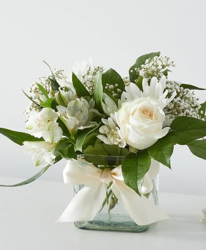Gracefuls Bouquet  All White Arrangement 