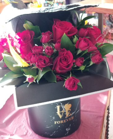 GRAD, CAP AND ROSES  Red Rose's and Grad Cap