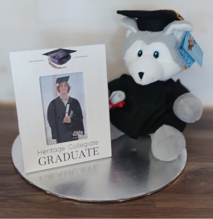 Grad Frame & Husky 