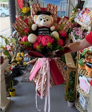 Grad Glam Bouquet 