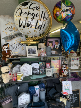 Graduation  Giftware and Balloons in Red Lake, ON | FOREVER GREEN GIFT BOUTIQUE