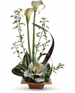  Grand Gesture Tropical Arrangement in Los Angeles, CA | MY BELLA FLOWER