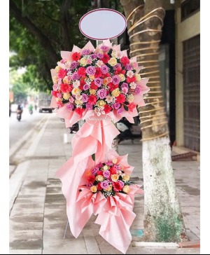 Grand Open Spray (2 tiers) 