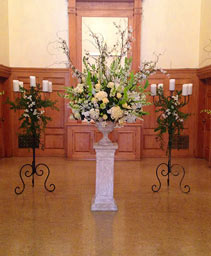 Grand White Garden Table Arrangement