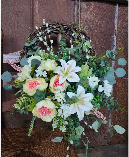 Grapevine Greenery - Greenery Lilies, Dahlias, ECT Grapevine Wreath 