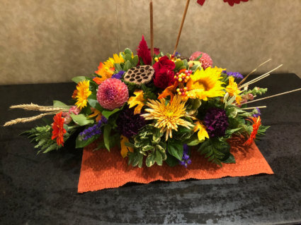 Harvest Gathering long and low seaonal flowers for fall