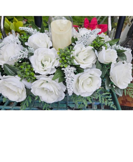 GRAVE SADDLE WITH BATTERY OPERATED CANDLE 