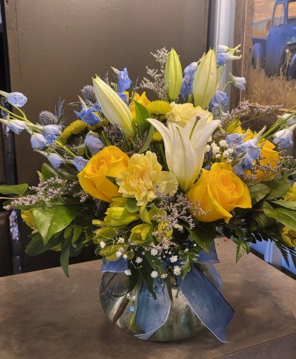 Greatful Vase arrangement 