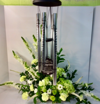 Green and White Wind Chime Arrangement 