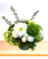 Mint Julep Ceramic Vase Arrangement