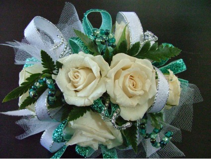 Green Goddess Wristlet 