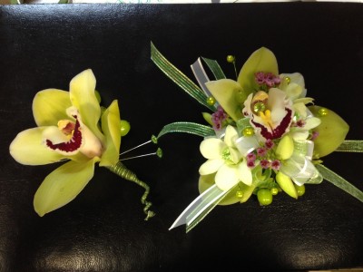 Green life PROM FLOWERS