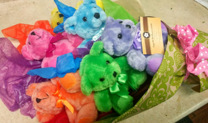Half Dozen Hugs Teddy Bear Bouquet