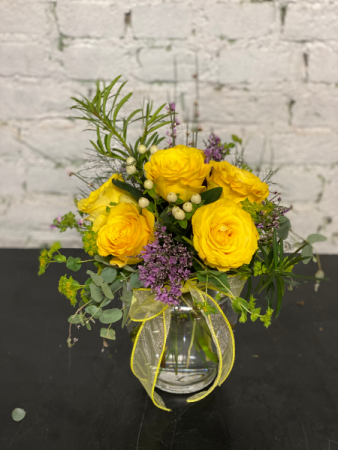 HALF DOZEN ROSES 