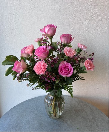 Half Dozen Rose and Carnation Bright Pinks in La Grande, OR | FITZGERALD FLOWERS