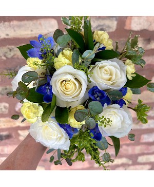 Hand Tied 1 Hand Tied/ Nosegay