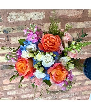 Hand Tied 6 Hand Tied/ Nosegay