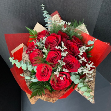 Hand-tied Dozen Roses Bouquet