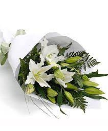 Hand wrap bouquet - Oriental lilies  in Calgary, AB | PANDA FLOWERS SUNRIDGE