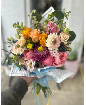 Handheld Bouquet handtied arrangement