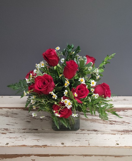 Handtied Dozen Roses