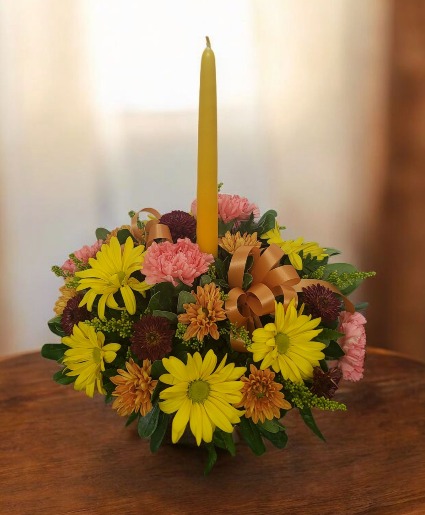 Happiest of Thanksgiving  FHF-F36 Fresh Flower Arrangement 