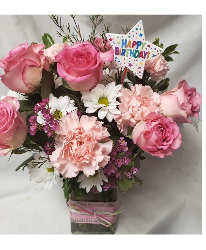 HAPPY BIRTHDAY "PINK DELIGHT" (B) Roses, carnations,  daisies and seasonal filler and INCLUDES A HAPPY BIRTHDAY PIC!