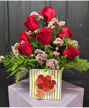 Happy Everything Large Cube With Dozen Roses 