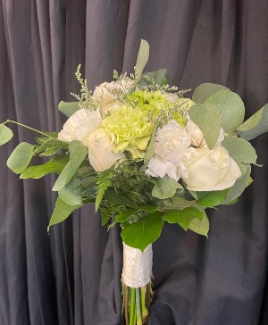 HAPPY GREEN BOUQUET 