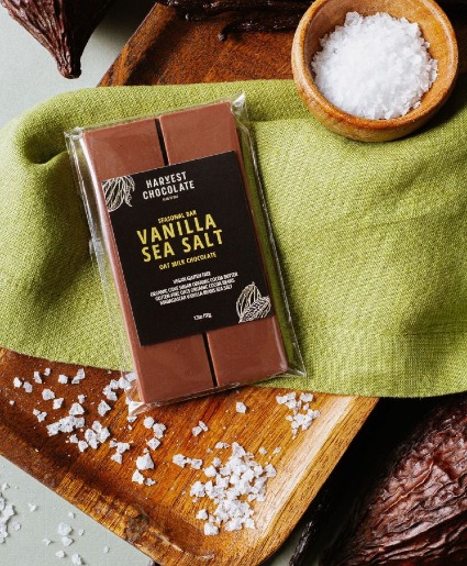 Harvest Chocolate Vanilla Sea Salt Bar 