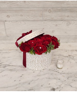 Hat Box full of Roses Flower Arrangement
