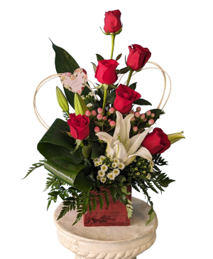 Heart 2 Heart Fresh Flowers